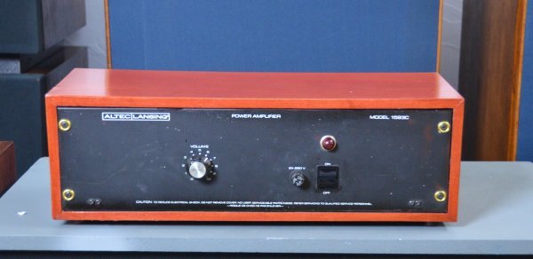 ALTEC 1593C 1台 スタジオパワーアンプ 美品 キャビネット