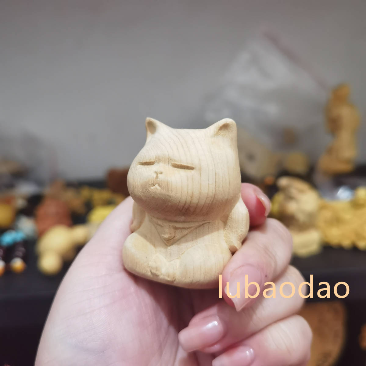  手作り 猫 置物 飾り置物 一刀彫り 金招き _画像3