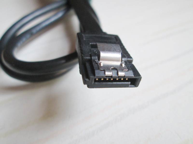 SATA-USB 変換・接続ケーブル◆HDD、SSDなど内蔵ドライブ用_画像2
