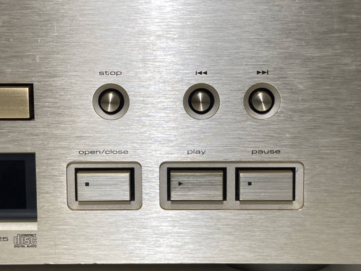 ☆ジャンク品☆ TEAC CDプレーヤー VRDS-25 ティアック 通電確認OK