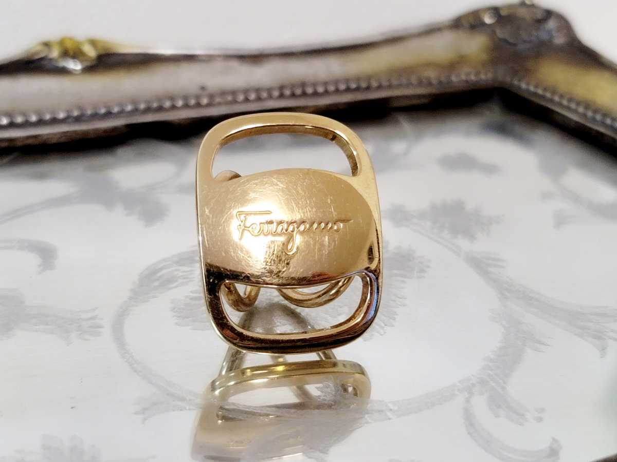 Ferragamo フェラガモ スカーフリング ゴールド ヴァラ 割引ネット ...