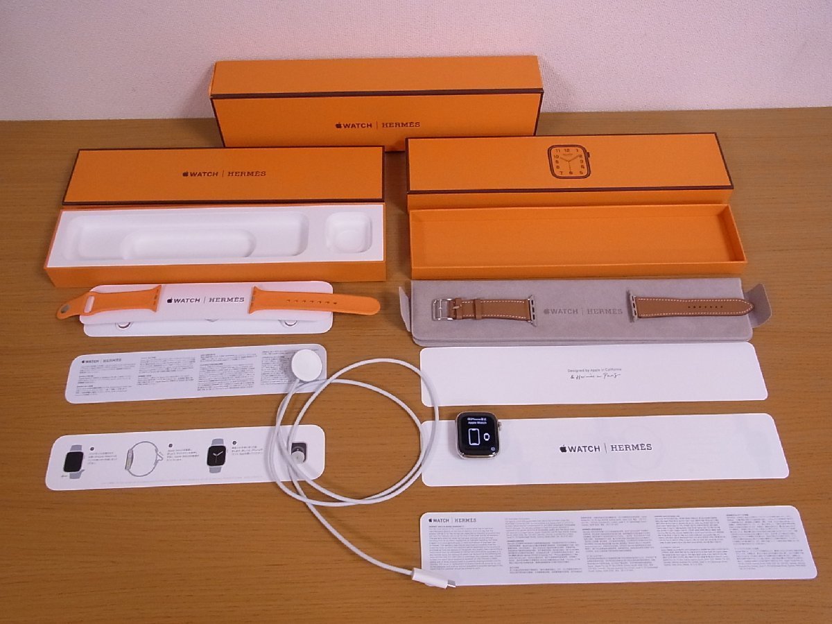 * Apple watch Hermes series 7 41mm MKJ53J/A present condition delivery Acty beige .n lock released 