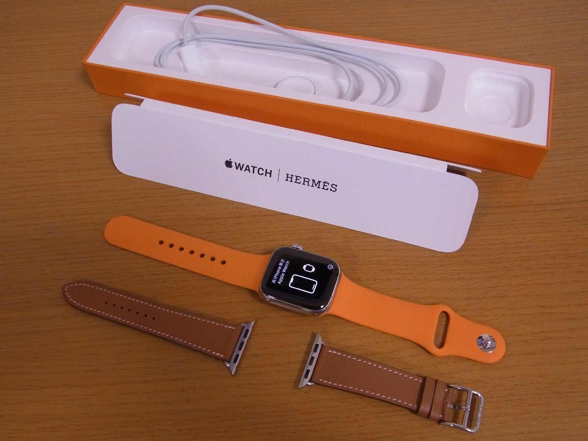 * Apple watch Hermes series 7 41mm MKJ53J/A present condition delivery Acty beige .n lock released 