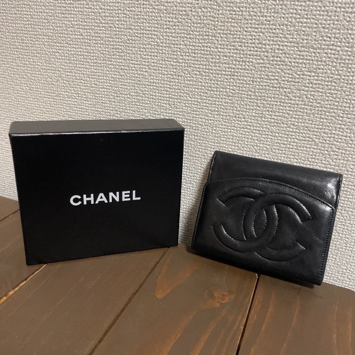 ネット限定】 CHANEL シャネル ココマーク ラムスキン Wホック 二