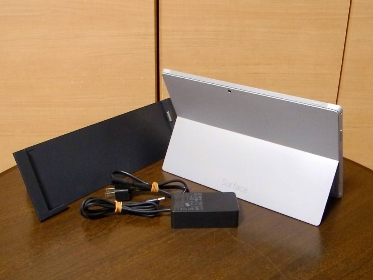 □専用ドック付き B □ Surface PRO3(i7 4650U/8GB/256GB)最後