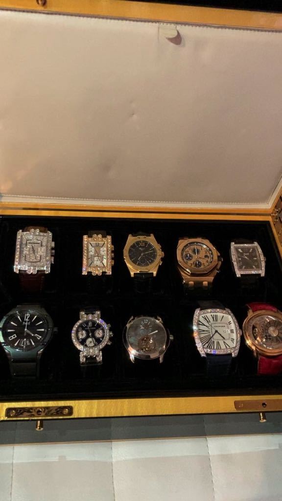 本物VACHERONCONSTANTINヴァシュロンコンスタンタン腕時計10本収納用コレクションケース超美品コレクター投資家！時計業者に店舗経営者必見_収納が楽しく賢く綺麗に格好良く魅せれる