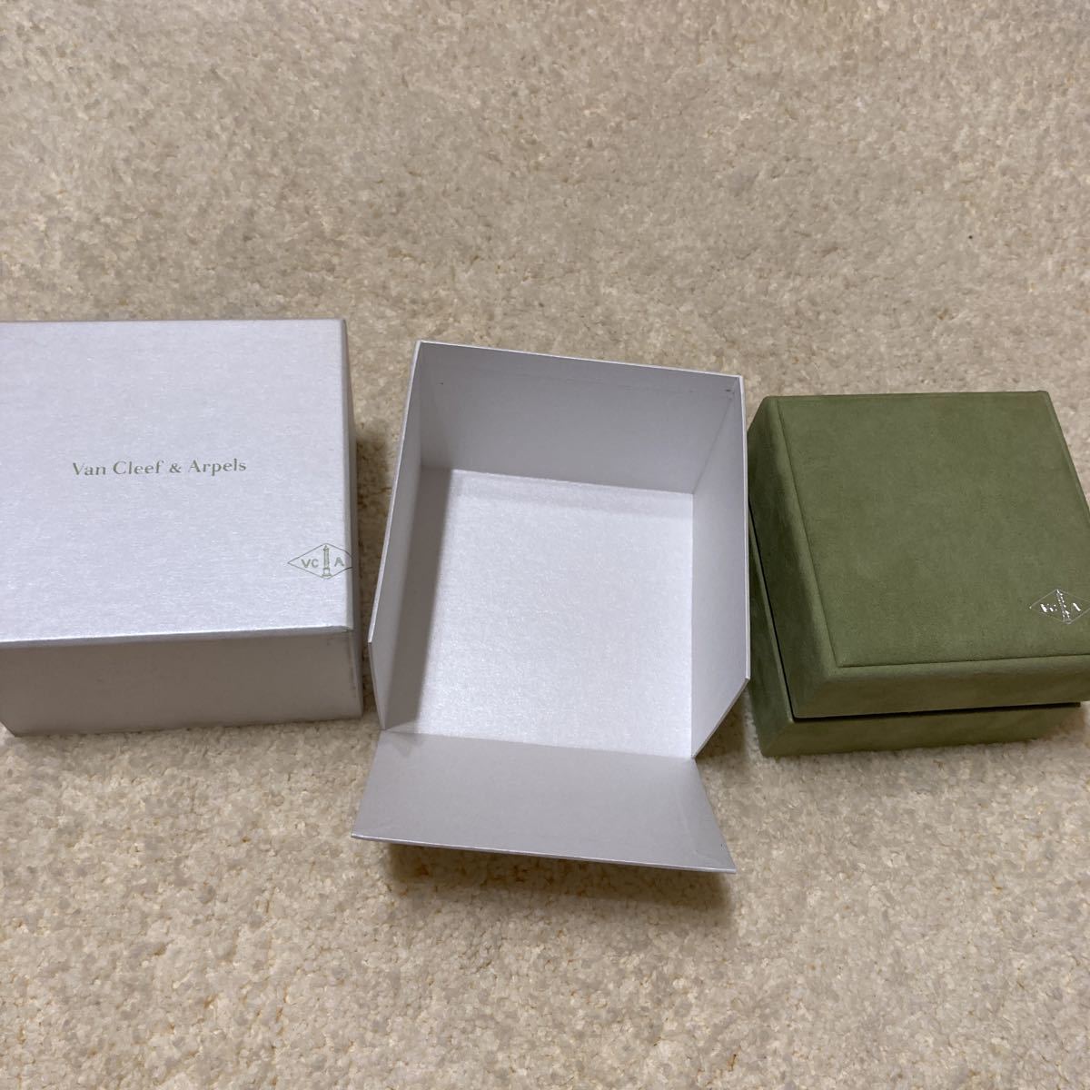 ヴァンクリーフ&アーペル　時計　空箱　ケース　ボックス　箱　van cleef&arpels 腕時計　付属品　ウォッチ　ブレスレット　ヴァンクリ_画像8