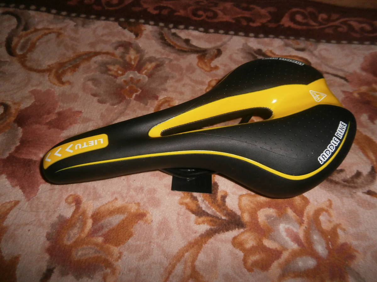 新品 ロード Mtb サドル 黄 黒 セットメモリ付き ロングライド ソフト レター520 尻痛軽減 激安正規 新品 ロード Mtb サドル 黄 黒 セットメモリ付き ロングライド ソフト レター520 尻痛軽減 激安正規