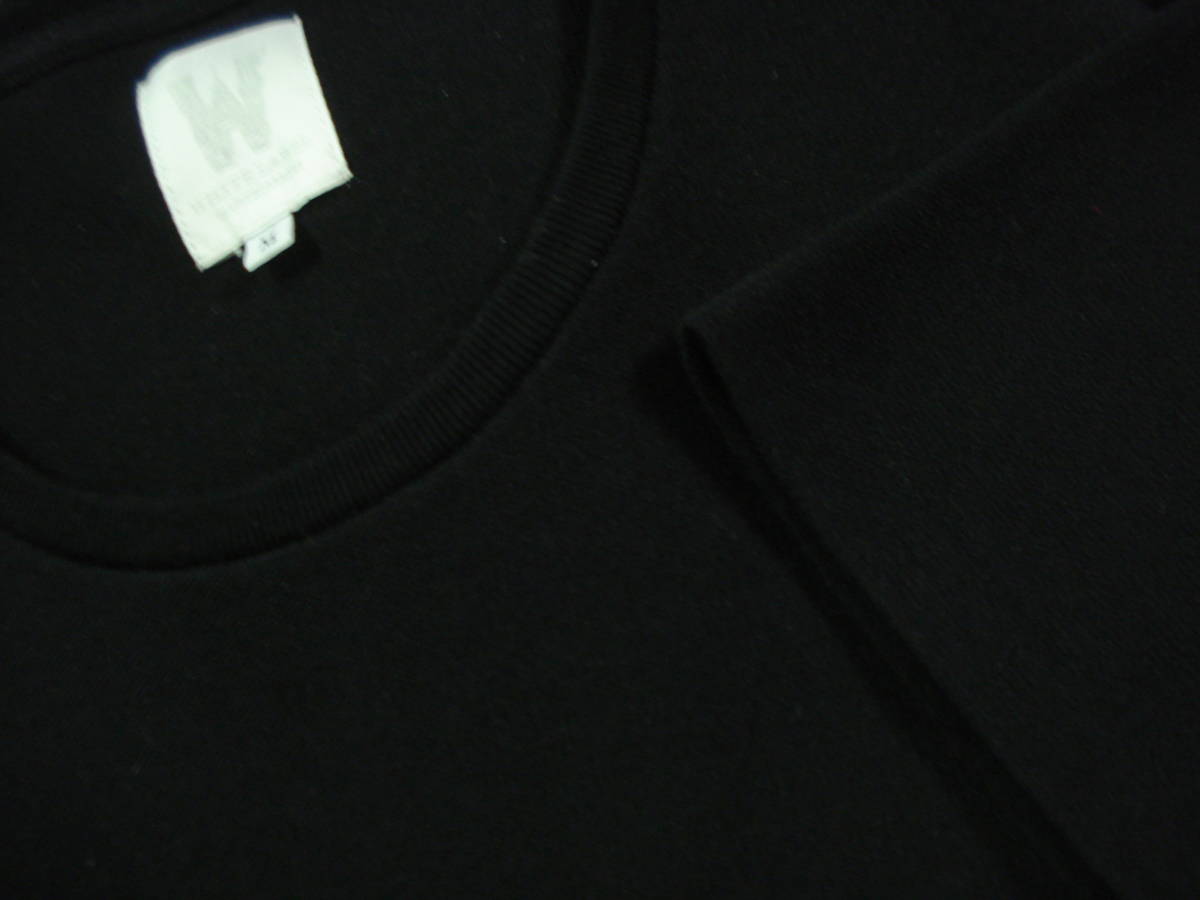 格安高級肉厚レアモデル・UNITED ARROWS WHITE LABEL (ユナイテッドアローズ)・黒系地・重厚半袖Uネック系デザインTシャツ M_画像1