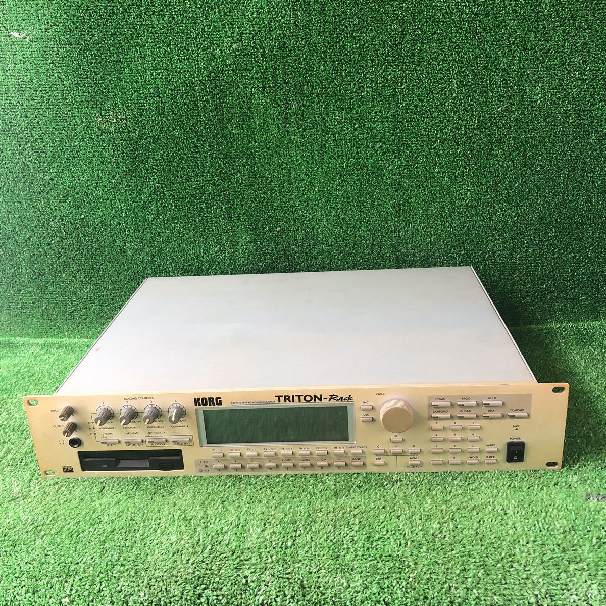 超定番 KORG TRITON-Rack 電源ケーブル付 escolaconducaomoderna.pt