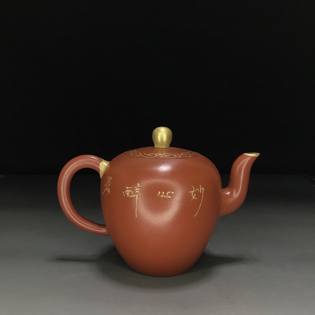 聚寶齋*紫砂細密彫*美人肩壺】茶壺 茶道具 中国時代美術 容量:460cc 聚寶齋*紫砂細密彫*美人肩壺】茶壺 茶道具 中国時代美術 容量:460cc