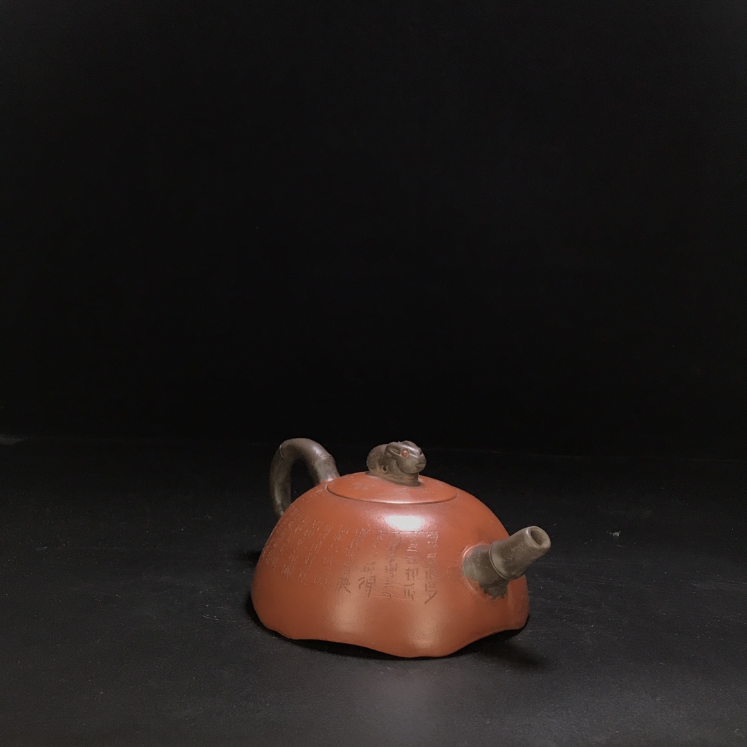 聚寶齋*紫砂手工彫*半月壺】茶壺 茶道具 中国古美術 極美品 聚寶齋*紫砂手工彫*半月壺】茶壺 茶道具 中国古美術 極美品