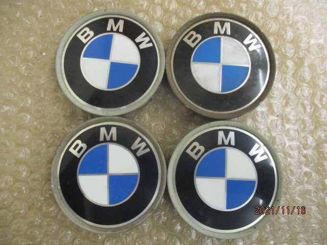 BMW 純正 センターキャップ 中古４個/４枚 1シリーズ 3シリーズ 5シリーズ 6シリーズ 7シリーズ Z3 Z4 X1 X5 他 純正 ホイール 装着に!_画像1