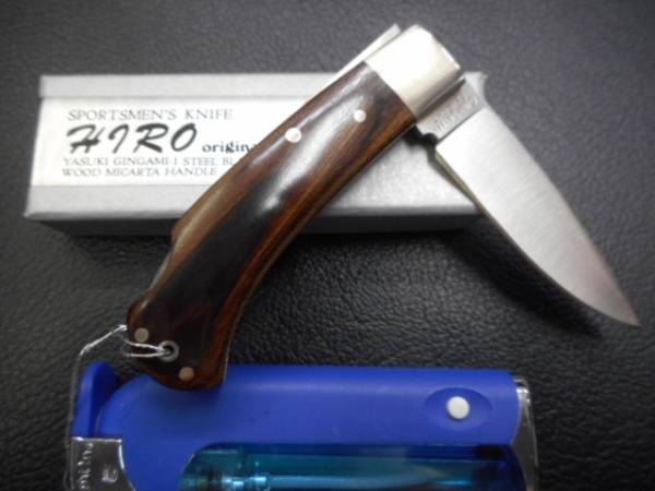 ナイフ　 小さな折り畳　HIRO GIN-1 STEEL BY IC CUT ヒロ　ウッドハンドルです。_画像2