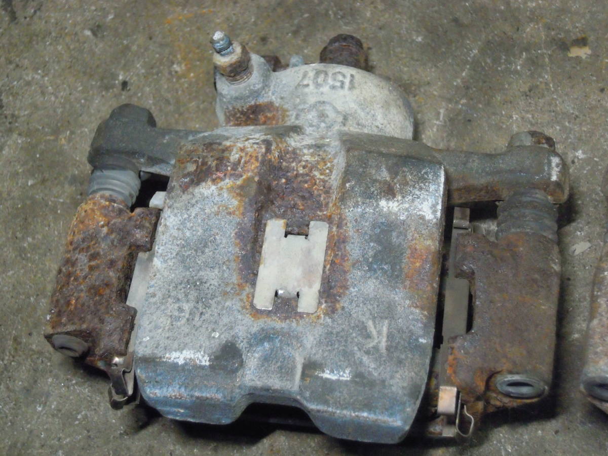  Nissan Skyline 31 R31 HR31 previous term RB20DET 4HT 5MT original rear rear caliper brake caliper left right used ( adherence have complete junk )