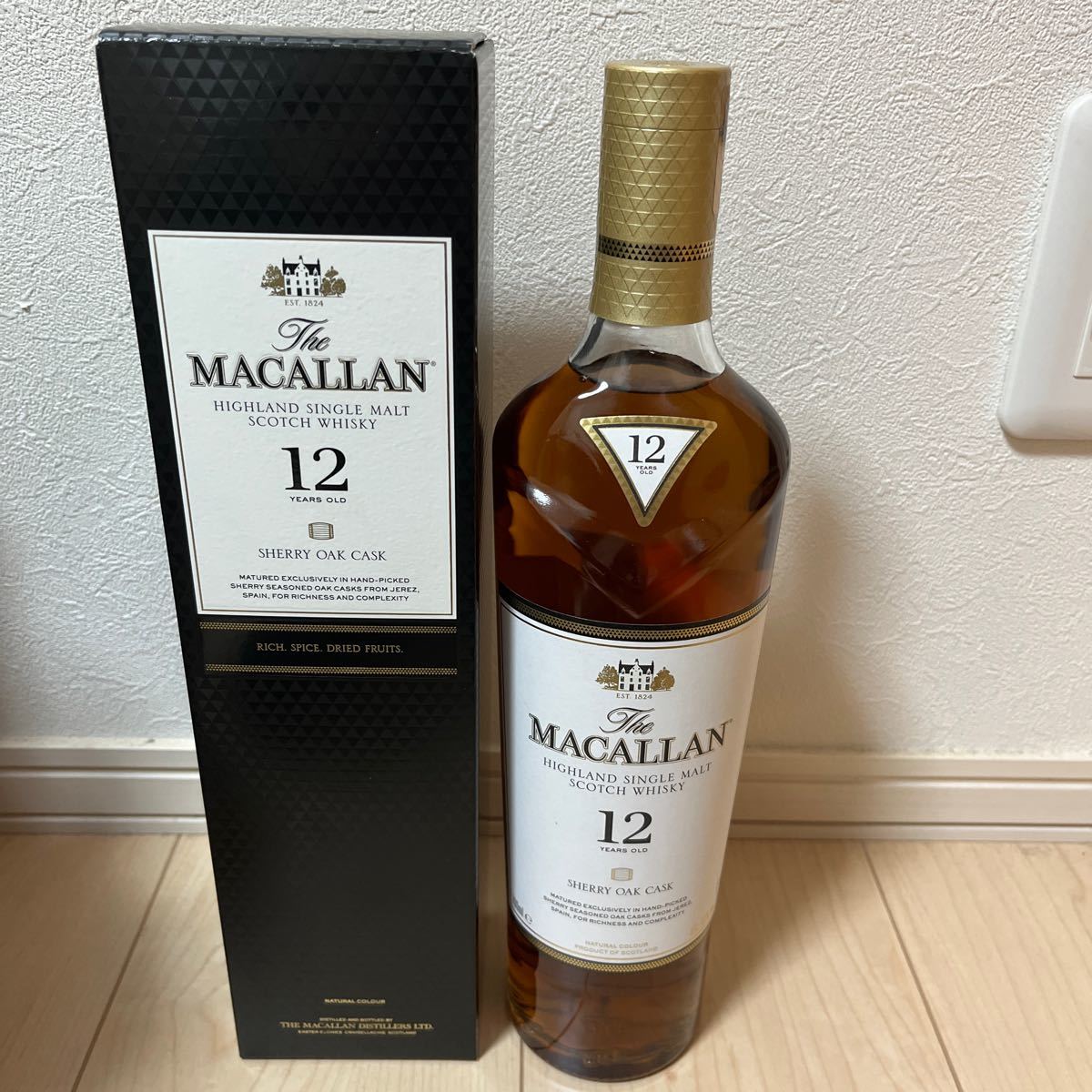 終売 マッカラン12年 シェリーオークカスク 終売 マッカラン12年 シェリーオークカスク
