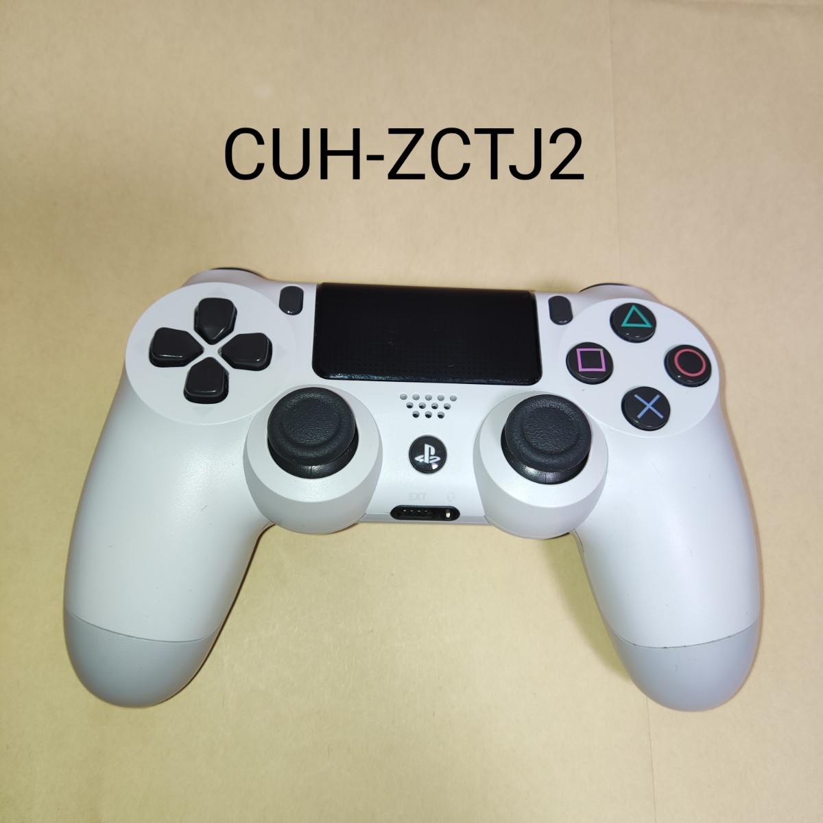 PS4 コントローラー DUALSHOCK4 ホワイト　3-1H409