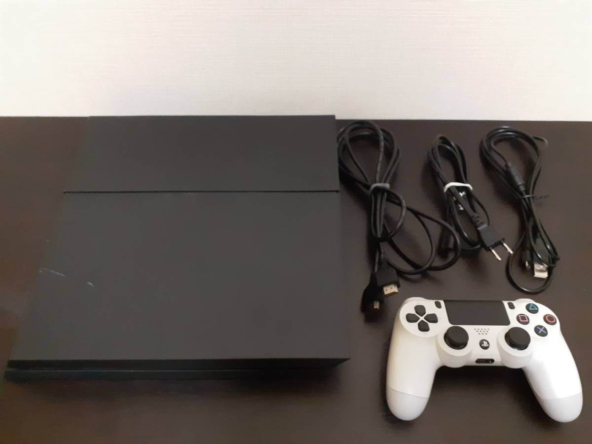 購入最安価格 PlayStation®4 本体　ブラック CUH-1200A… 500GB 家庭用ゲーム本体