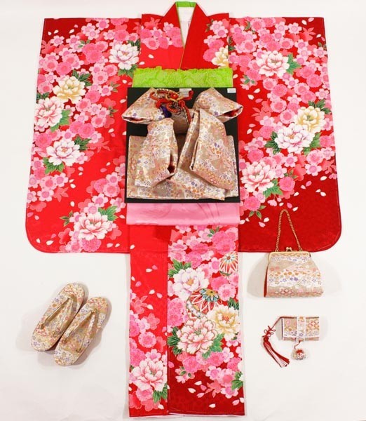  "Семь, пять, три" девочка 7 лет кимоно 20 позиций комплект натуральный шелк asaa10