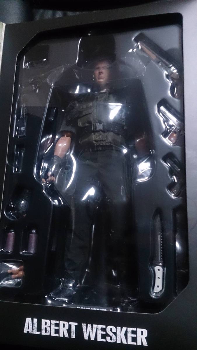 【未開封】バイオハザード resident evil biohazard ALBERT WESKER S.T.A.R.S. VERSION フィギュア ホットトイズ エンジン Hot Toys 4