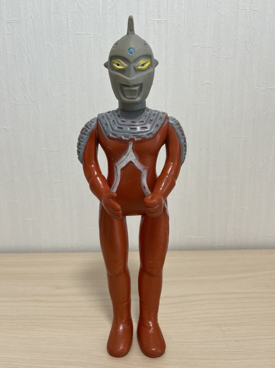 ウルトラセブン ソフビ マルサン 450 当時物 昭和レトロ 円谷プロ Yahoo!オークション - 当時物マルサン ウルトラセブン 円谷プロ