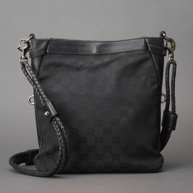 美品 グッチ GUCCI ショルダーバッグ ポシェット GGキャンバス レザー