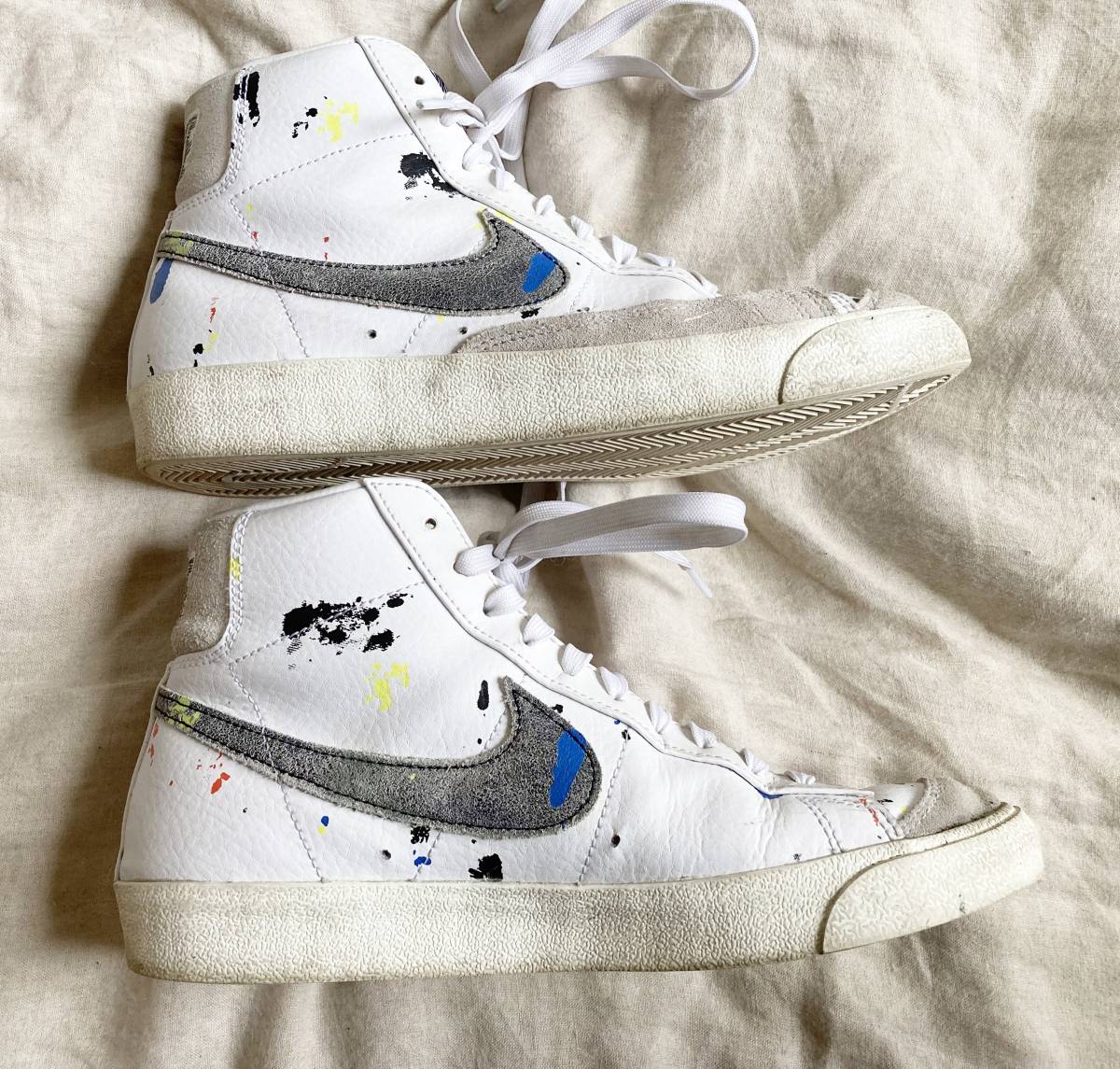 NIKE ナイキ DC7331-100 NIKE BLAZER MID 77 SPLATTER NIKE ナイキ DC7331-100 NIKE BLAZER MID 77 SPLATTER