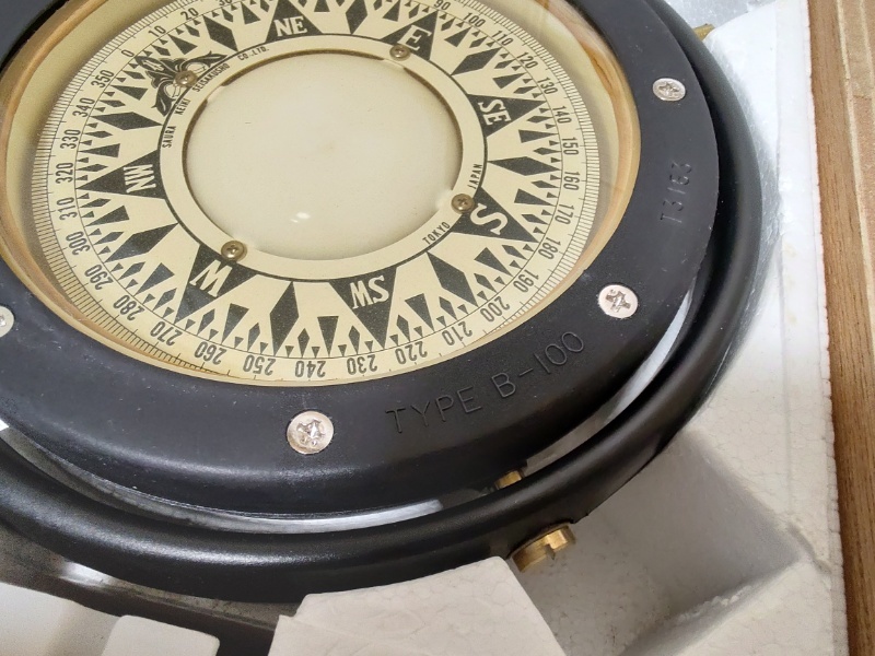 新品 佐浦計器製作所 SAURA 羅針盤 B-100S コンパス 方位磁針
