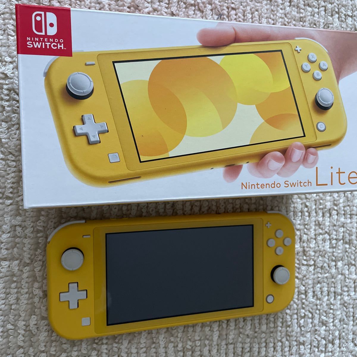 Nintendo Switch Lite イエロー