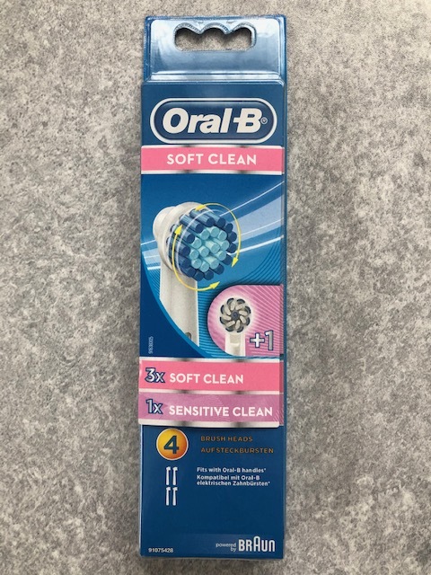 Braun(ブラウン) オーラルB 純正 4本セット(ベーシックブラシ やわらかめ 3本＋やわらか極細毛ブラシ 1本) 電動歯ブラシ 替えブラシ a