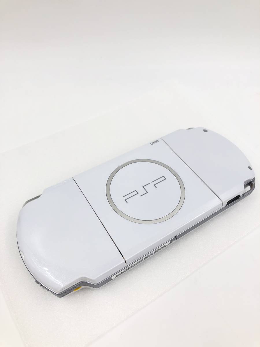 【極美品】　PSP‐3000　パールホワイト (PSP-3000PW)　画面保護フィルム付き　動作保証あり_画像6
