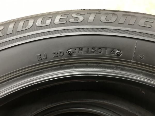 ◆効き目のブリヂストン！VRX 205/60R16`2016年製造ノアヴォクシープリウスアルファアコードインスパイアステップワゴンジュークマツダ3◆_画像3