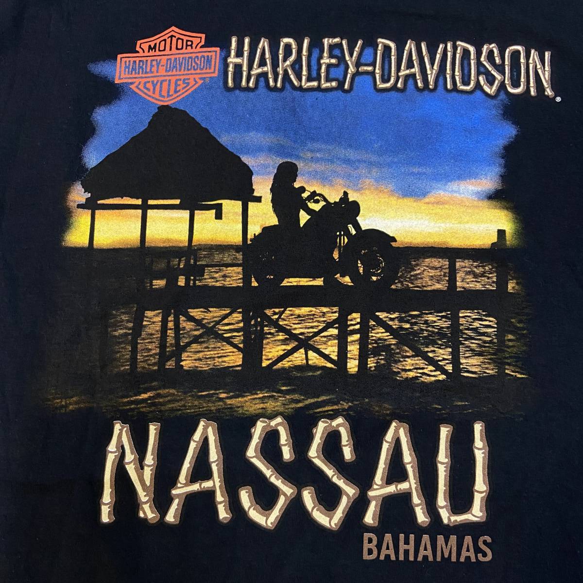 Dead Stock Harley Davidson ハーレーダビッドソン Tシャツ 2XL ブラック NASSAU BAHAMA 半袖 ロゴ 両面プリント モーターサイクル_画像4
