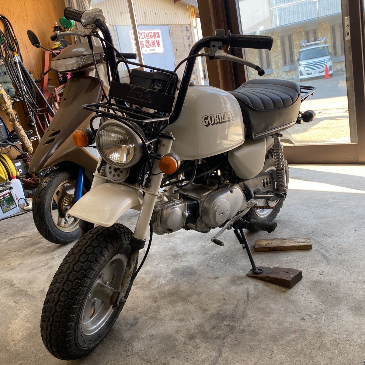 ホンダ ゴリラ部品取り 6v www.distribella.com