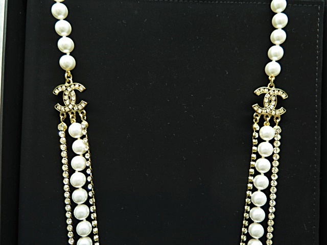 【シャネル】CHANEL ラインストーン ココマーク フィクパール デザイン