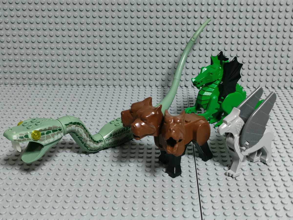 正規品 大蛇 ケルベロス グリフォン ドラゴン LEGO ミニフィグ レゴ