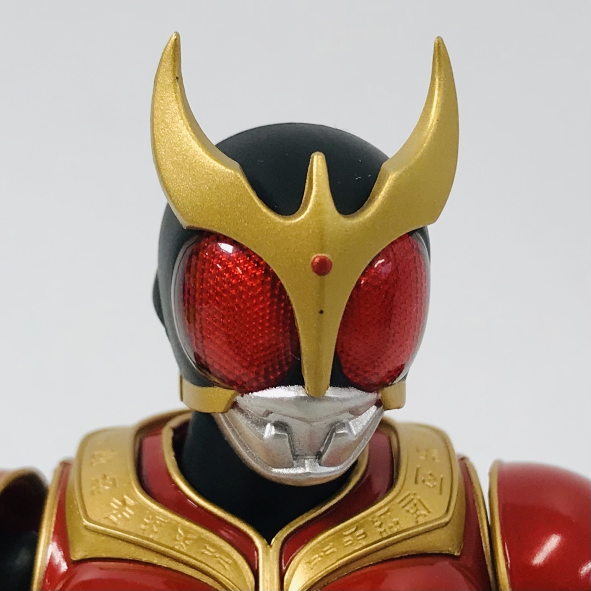 品 S.H.Figuarts 真骨彫製法 仮面ライダークウガ ライジングマイティ