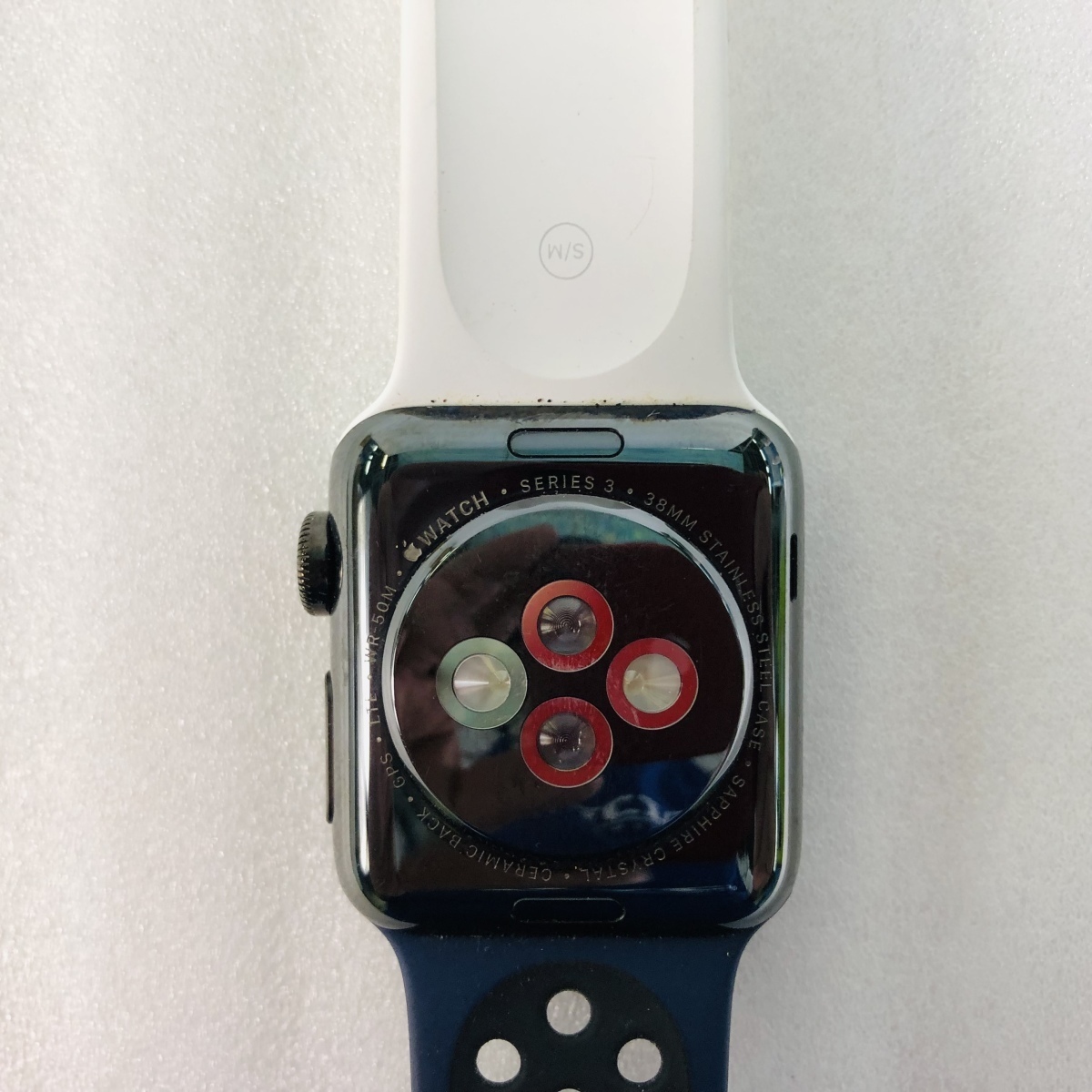 Apple Watch Series 3 GPS + Cellularモデル 38mm MR1Q2J/A