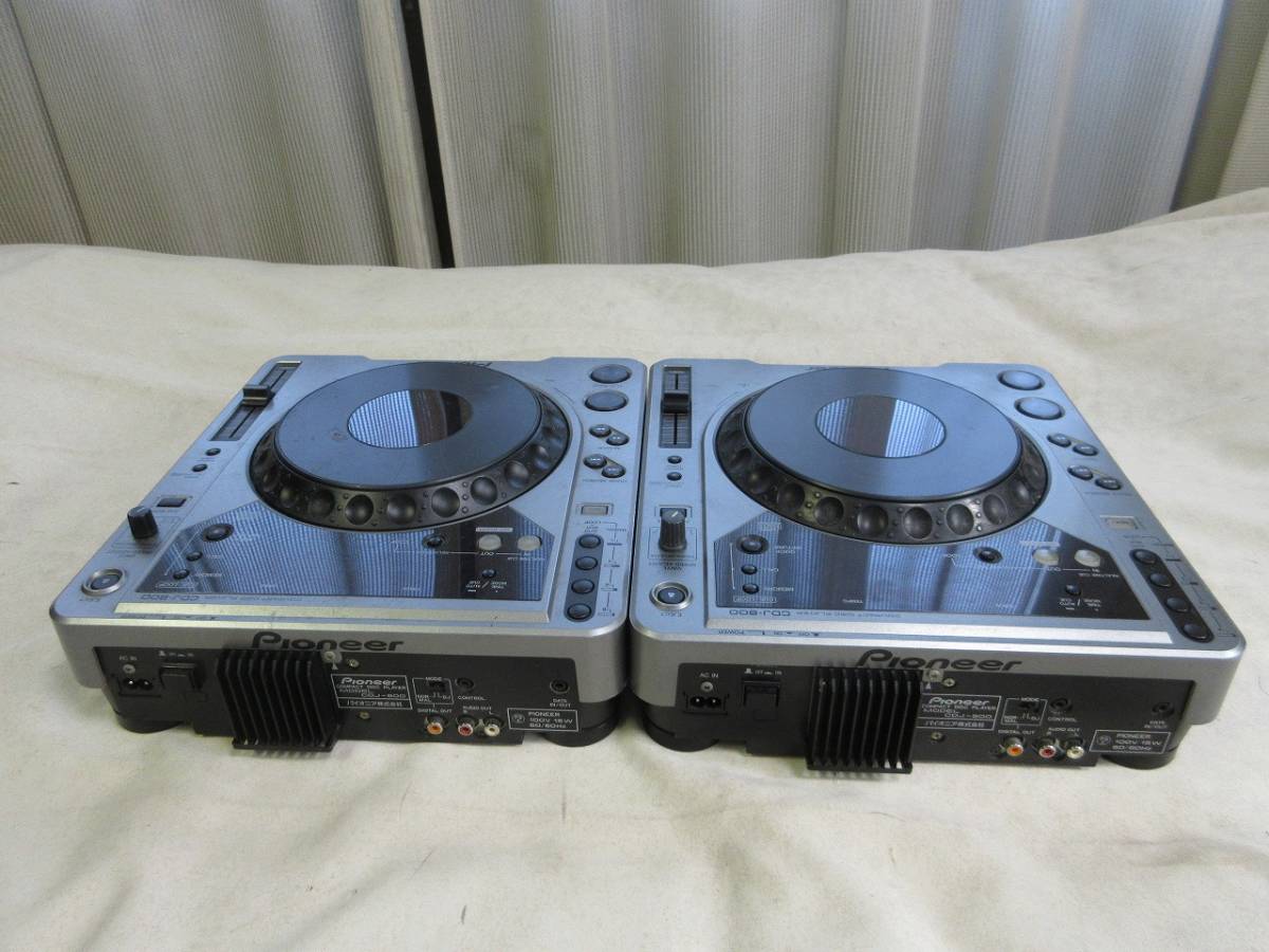 Pioneer CDJ-800 Pioneer CDJ-800