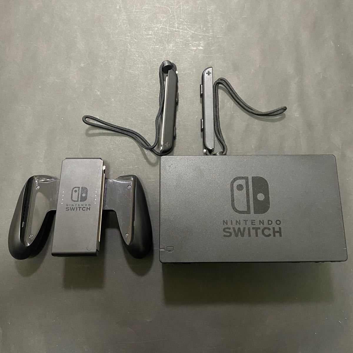 Nintendo ニンテンドースイッチ Nintendo Switch ネオンブルー ネオンレッド Switch本体