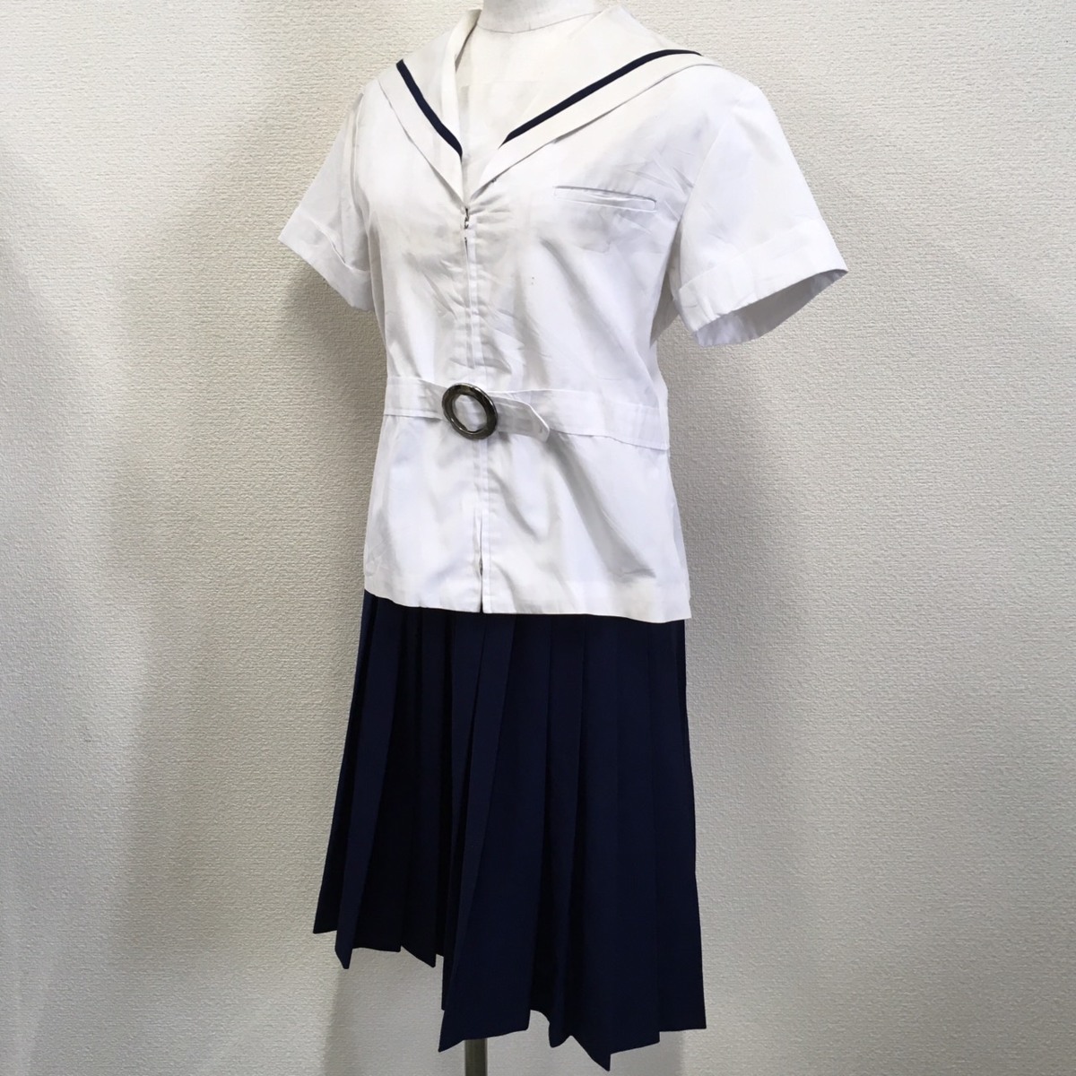 T628 (中古) 兵庫県 加古川北高校 (旧制服) セーラー服 上下セット /希少/指定品/チャンピオンベルト/L/W69/丈56/紺1本ライン/NIKKE/夏服_画像1