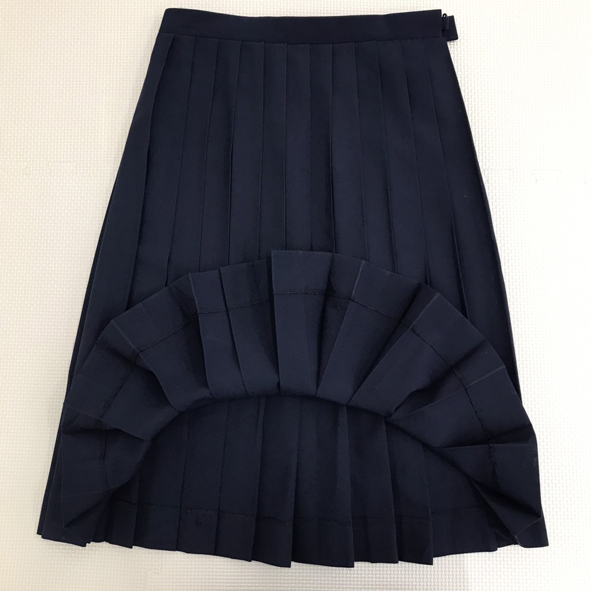 K860(中古)兵庫県 姫路市立 大白書中学校 セーラー服 上下セット K860(中古)兵庫県 姫路市立 大白書中学校 セーラー服 上下セット