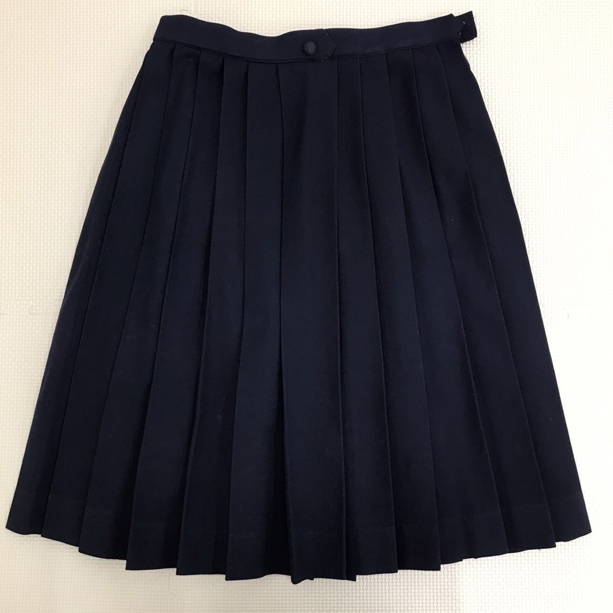 K715#(中古) 兵庫県 賢明女子学院中学校・高校 (旧制服) 2点 K715#(中古) 兵庫県 賢明女子学院中学校・高校 (旧制服) 2点