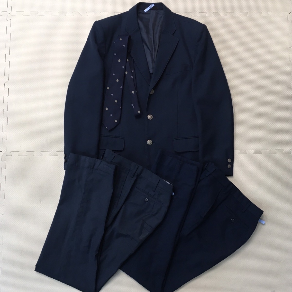 AT207 (中古) 栃木県 宇都宮北高校 男子学生服 4点セット /指定品/175A/W76/ブレザー/ズボン/ネクタイ/MINDNOTE/制服/冬服/冬用/中学校_画像1