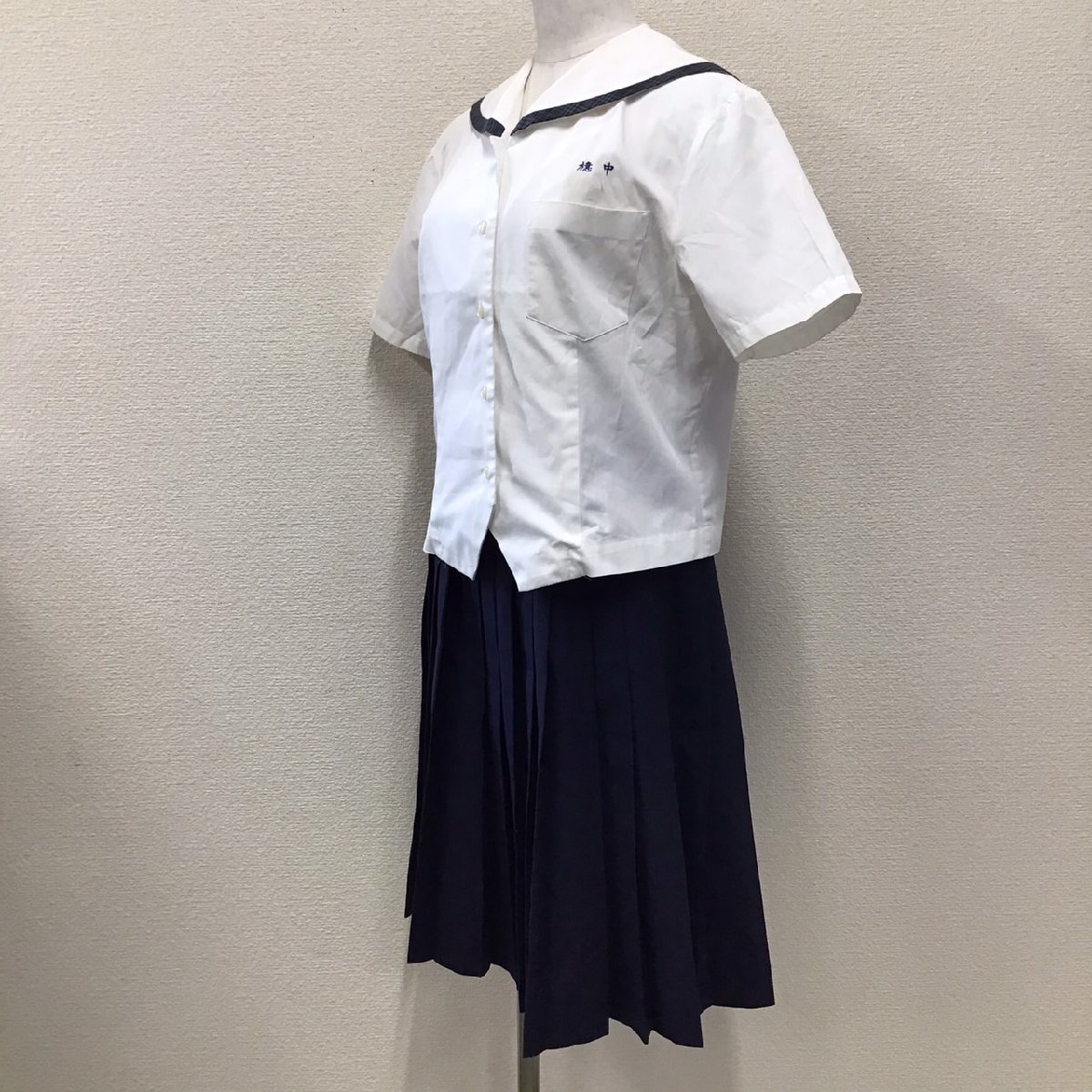 O692 ( used ) Miyazaki prefecture . junior high school sailor suit top and bottom set /L/W63/ height 60/ sailor / skirt /TOMBOW/ summer clothing / uniform / school uniform / junior high school / high school / woman school uniform 