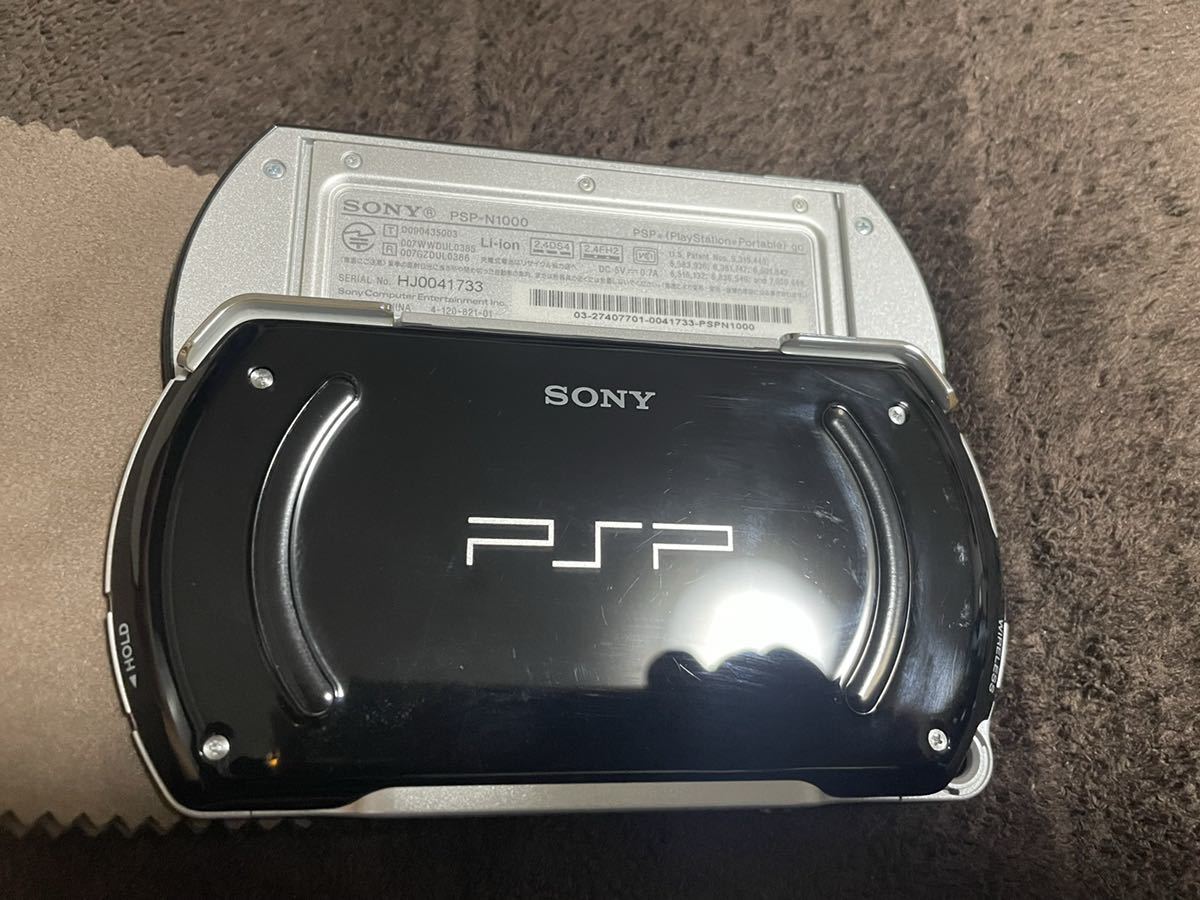 ことも】 SONY - (美品)ソニー PSP go本体 ブラック(希少)の通販 by ね ...