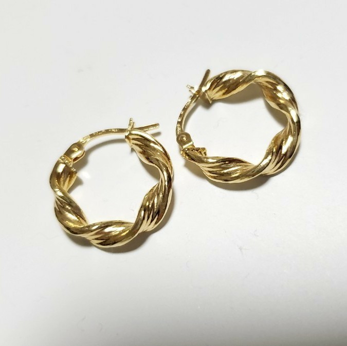 ウノアエレ UNOAERRE デザインフープピアス | noonanwaste.com