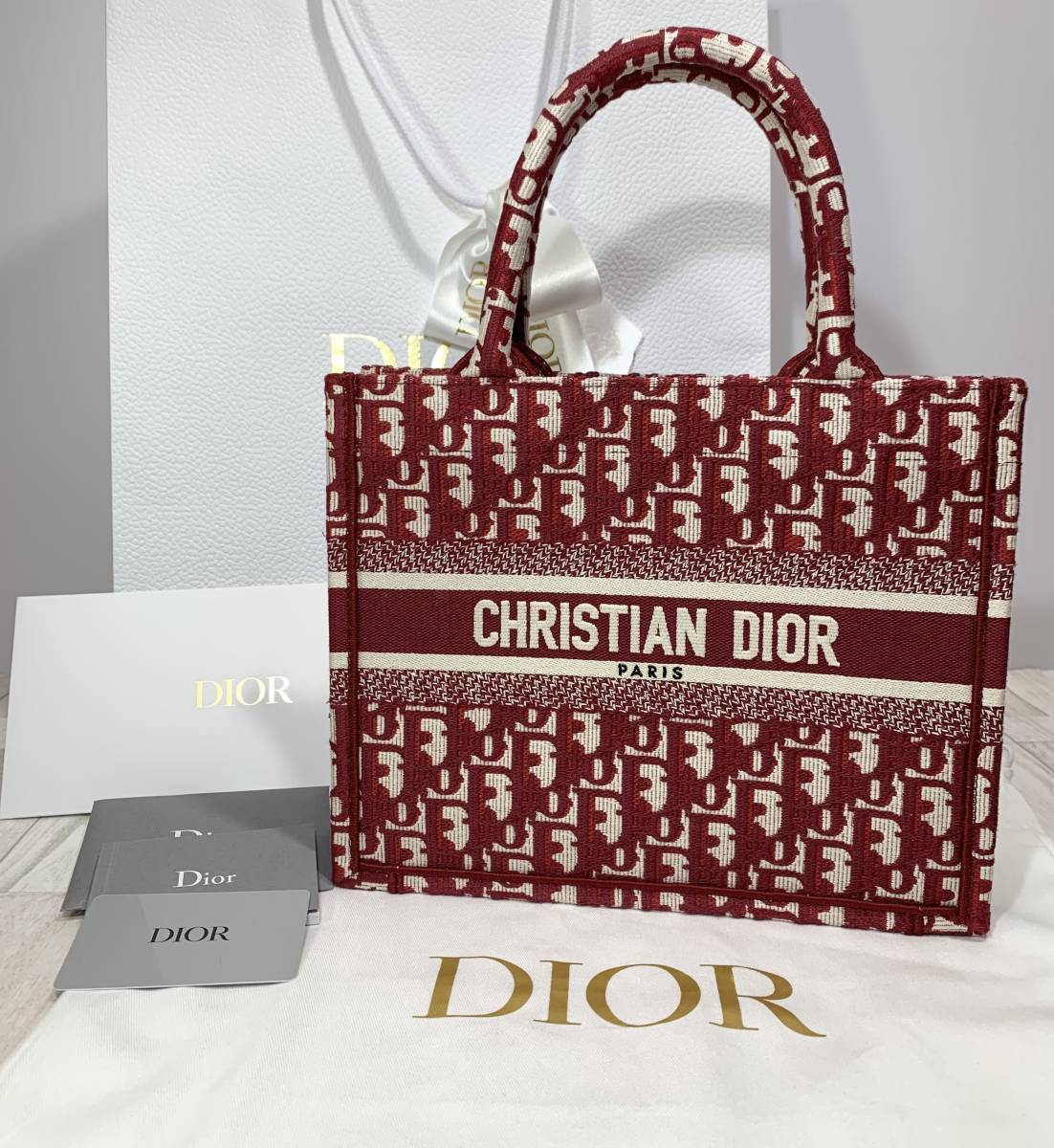 品質は非常に良い DIOR ディオール 【国内完売品/新色限定カラー/新作/国内正規品】DIOR BOOK ジャカード オブリーク ディオール スモールバッグ/レッド TOTE トロッター
