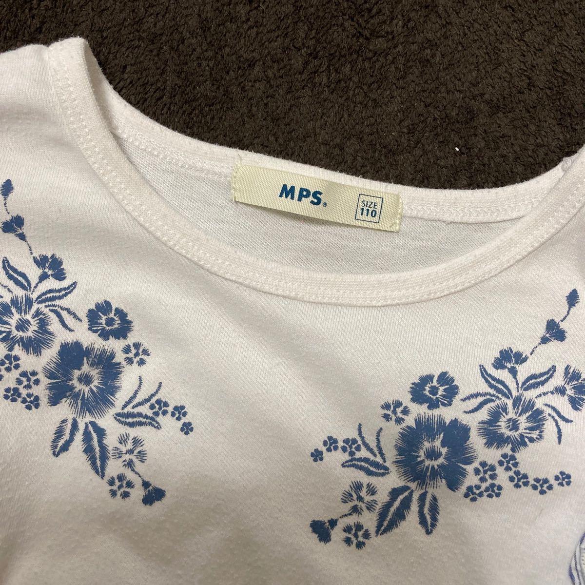 半袖Tシャツ ノースリー 肩フリル 美品 110 MPS 女の子 刺繍　まとめ売り対象⑥