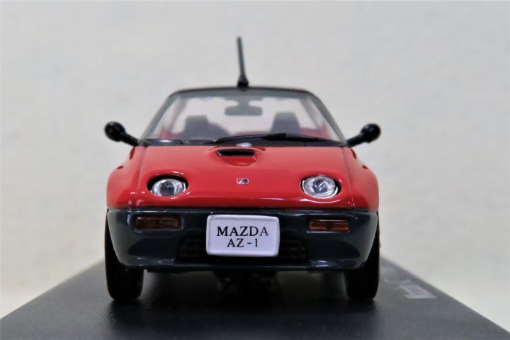 ミニカー1/43 アシェット 【国産名車コレクション】マツダ・ＡＺ－１ (1992) 本体のみ_画像2